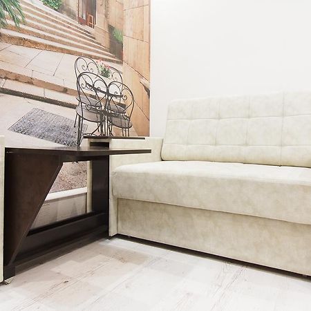 Club Suite Near Deribasovskaya أوديسا المظهر الخارجي الصورة