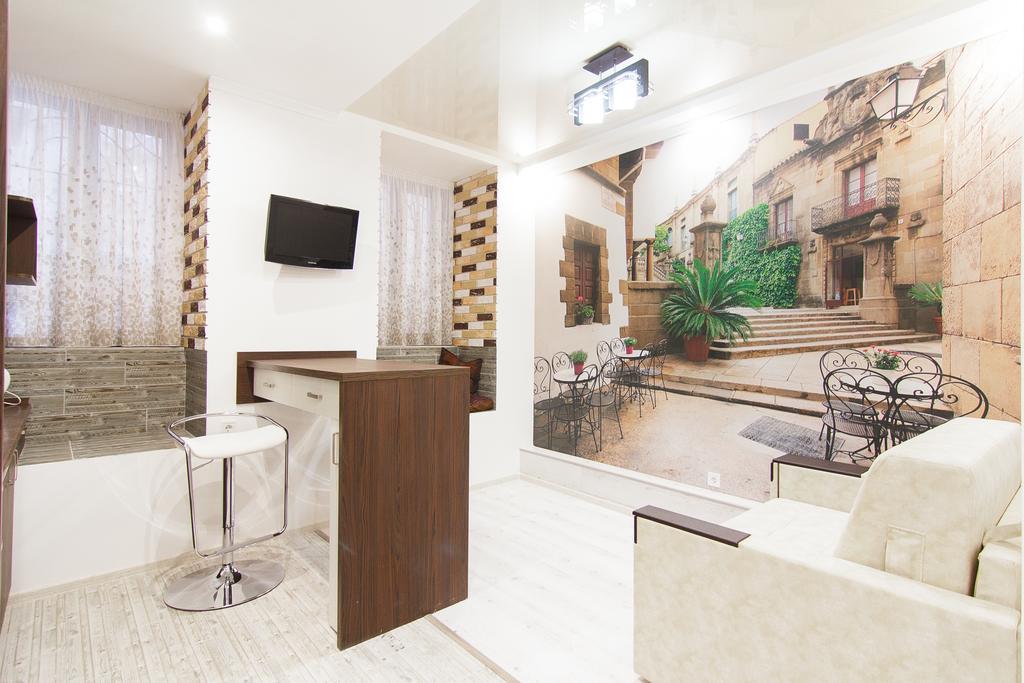 Club Suite Near Deribasovskaya أوديسا المظهر الخارجي الصورة